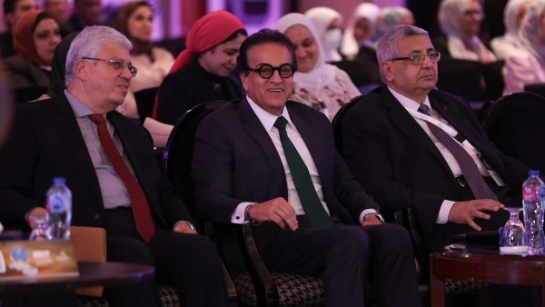 وزيرا الصحة والتعليم العالي يفتتحان المؤتمر الدولي الـ66 لمكافحة الأمراض الصدرية والدرن