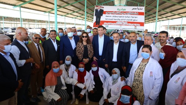 وزيرا التنمية المحلية والزراعة يتفقدان مشروع الإنتاج الحيواني ومجمع تمور الوادي الجديد وزيرا التنمية المحلية والزراعة يتفقدان مشروع الإنتاج الحيواني ومجمع تمور الوادي الجديد