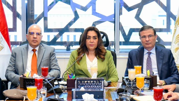 جانب من الاجتماع جانب من الاجتماع