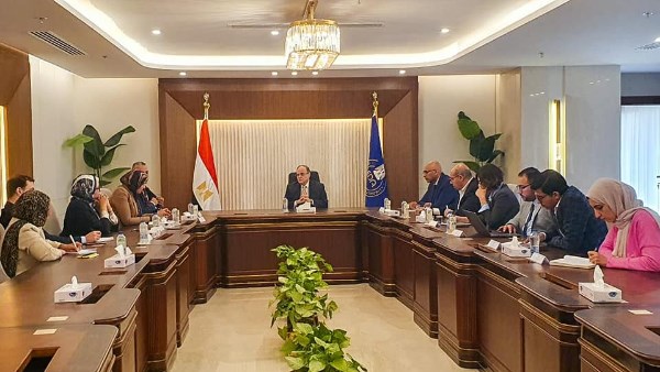 جانب من الاجتماع جانب من الاجتماع