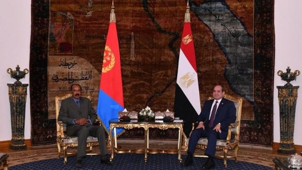 جانب من اللقاء جانب من اللقاء