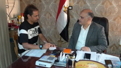 محرر بصراحة اثناء لقاء وكيل وزارة التموين ببني سويف