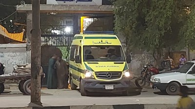 انقلاب سيارة بالمنيا يُصيب 20 عاملًا