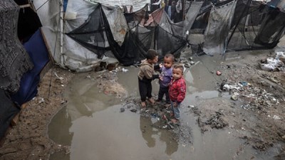 غرق خيام النازحين