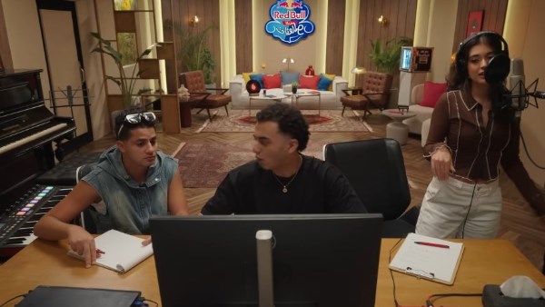 عنبة ونورين أبو سعدة