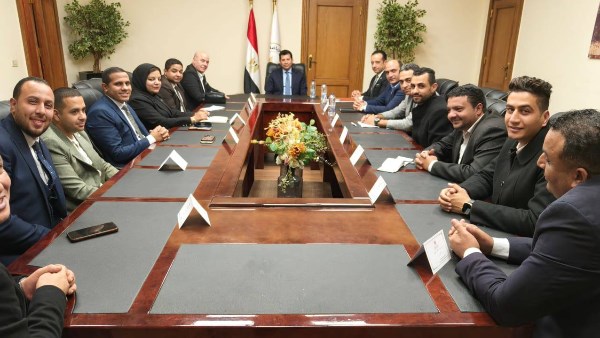 وزير الشباب والرياضة