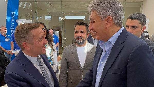 وزير السياحة والآثار