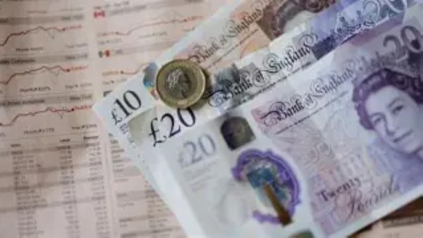 استرليني_ارشيفية 