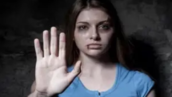 ضد العنف المرأة -ارشيفية