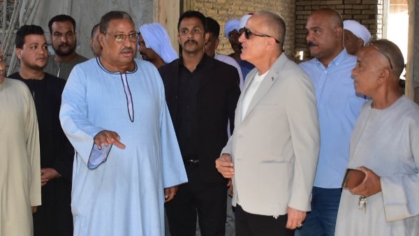 محافظ الأقصر يتفقد اعمال تجديد المسجد العتيق 