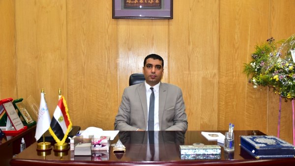 الدكتور هشام ابو زيد نائب محافظ الأقصر 