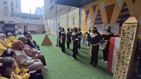 جانب من الندوه 