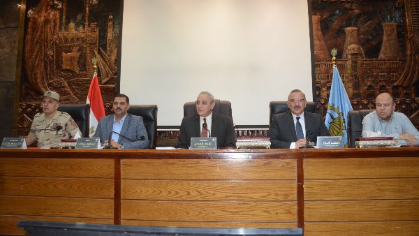 اجتماع محافظ الغربية 