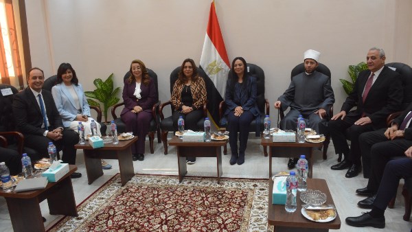 زيارة الوفد الوزاري 