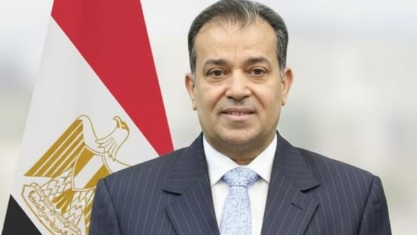 رئيس جامعة قنا 