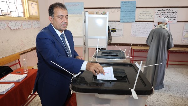 رئيس جامعة قنا