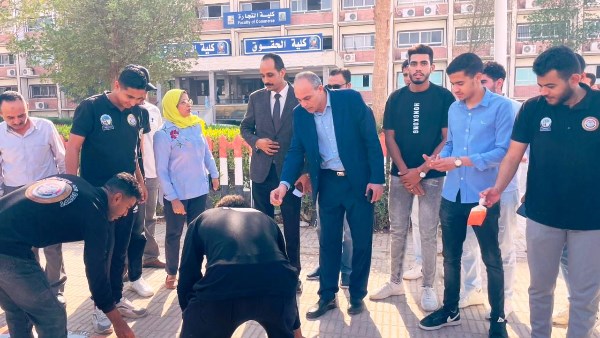 جانب من المشاركة 