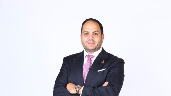 النائب مصطفى متولي عضو مجلس الشيوخ