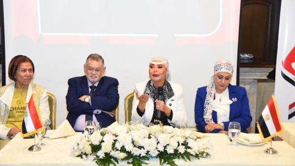 تدشين مؤسسة عظيمات مصر 