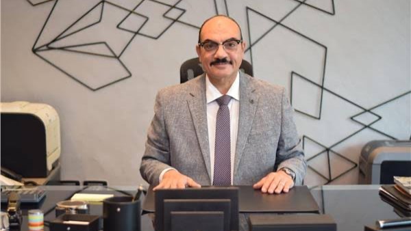 الدكتور رضا فرحات، نائب رئيس حزب المؤتمر وأستاذ العلوم السياسية