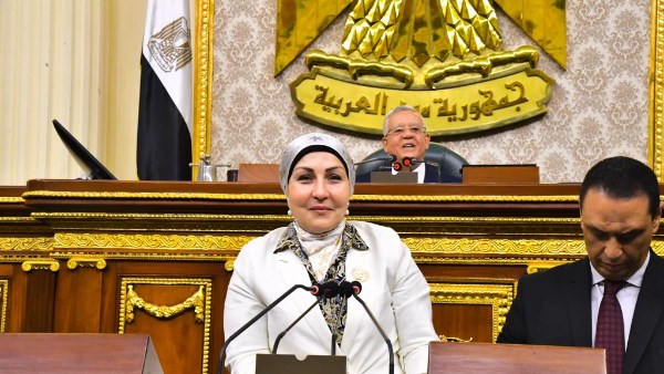 د.هالة ابو السعد 