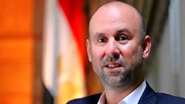 باسم كامل عضو مجلس الشيوخ 