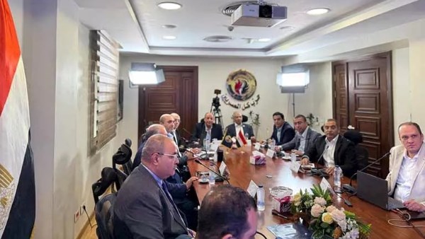 غرفة العمليات 