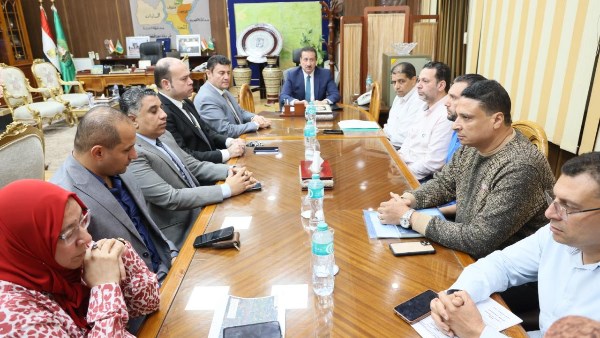   اجتماع محافظ المنوفية