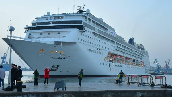  السفينة السياحية MSC Armonia