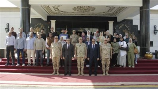 قيادة الجيش تستقبل شيوخ وممثلي المجتمع المدني بمحافظة شمال سيناء