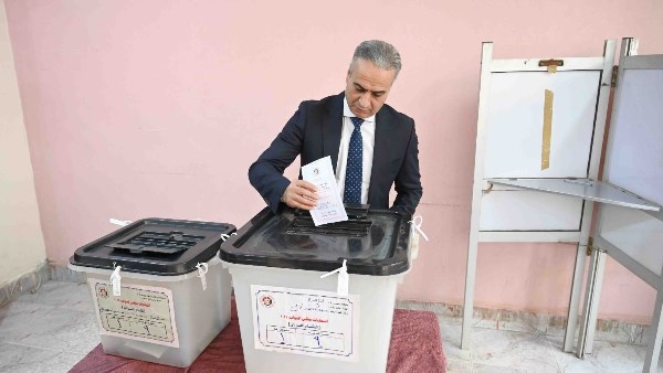 واجب وطني.. رئيس جهاز حماية المستهلك يدلي بصوته في انتخابات النواب 2025 