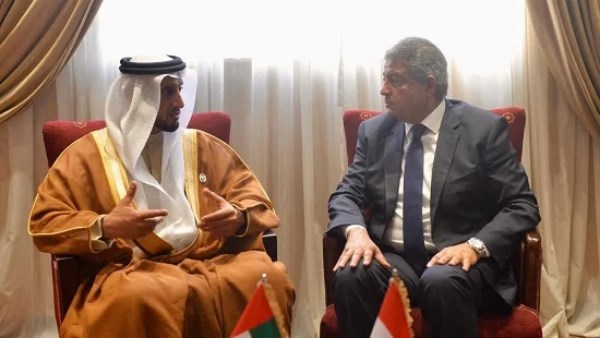 رئيس الأعلى للإعلام يعقد لقاء مع نظيره الإماراتي على هامش مجلس وزراء الإعلام العرب  