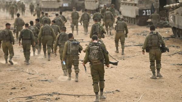 الأكبر منذ عقدين.. جيش الاحتلال يستعد لبدء عملية عسكرية بالضفة الغربية 