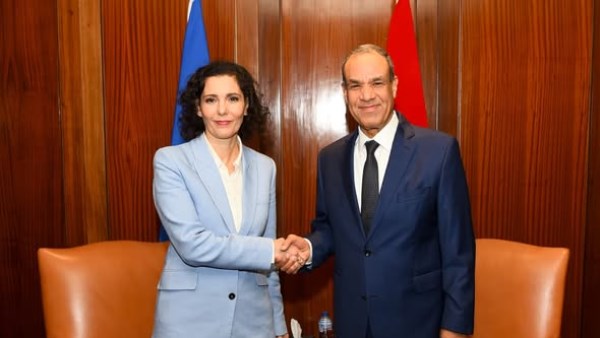 وزير الخارجية والهجرة يلتقي المفوضة الأوروبية لإدارة الأزمات 