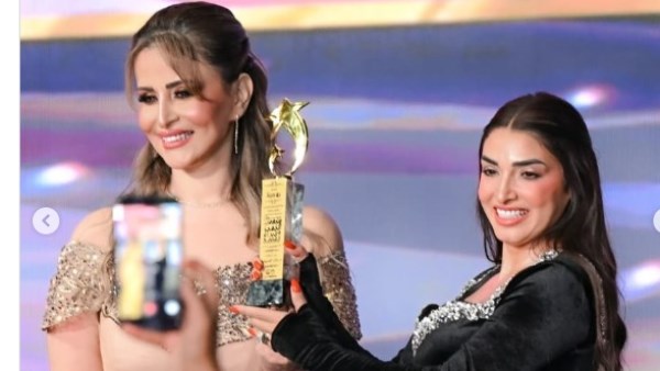 تكريم روجينا من ملتقى التميز والإبداع 