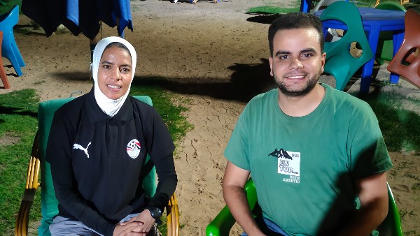 مراسل موقع بصراحة أثناء اللقاء الصحفي مع الدكتور آمال حسن