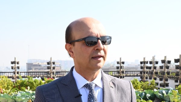 الدكتور أحمد المنشاوي رئيس جامعة أسيوط