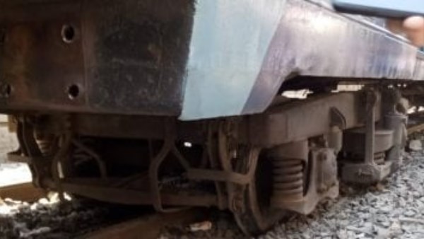 عجلات قطار أرشيفية