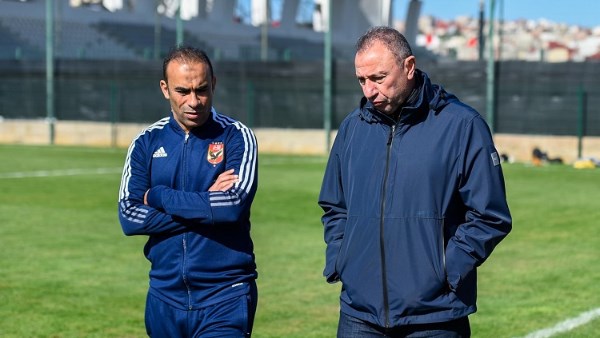 الخطيب وعبدالحفيظ 