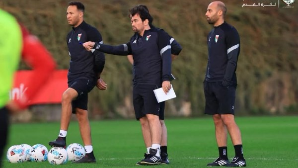 الجهاز الفني للمنتخب الفلسطيني