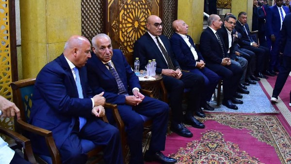 الكابتن حسين لبيب 