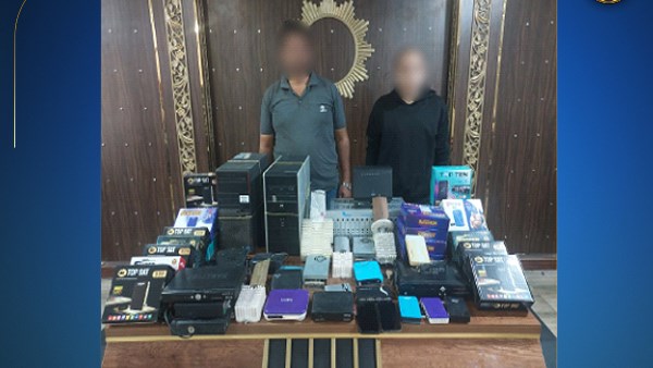 ضبط شخصين لقيامهما بإنشاء وإدارة شبكة بث تلفزيوني بدون ترخيص.