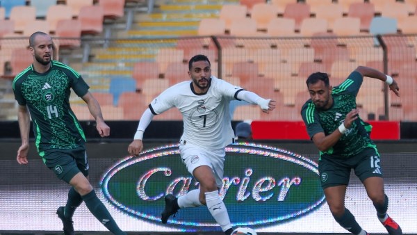 مباراة مصر والجزائر 