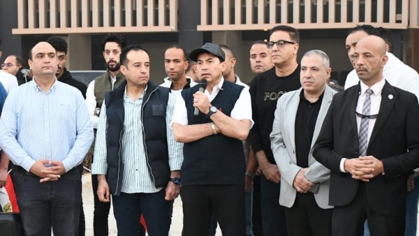 وزير الشباب والرياضة