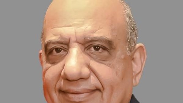  وزير الكهرباء والطاقة المتجددة يتناول دور الطاقة الشمسية في تحقيق أمن الطاقة العالمي