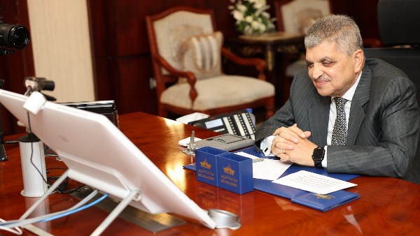 الفريق أسامة ربيع رئيس هيئة قناة السويس