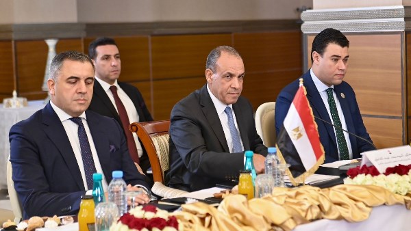 وزير الخارجية يشارك في اجتماع الآلية الثلاثية لدول جوار ليبيا بالجزائر