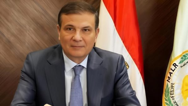  علاء فاروق وزير الزراعة واستصلاح الأراضي