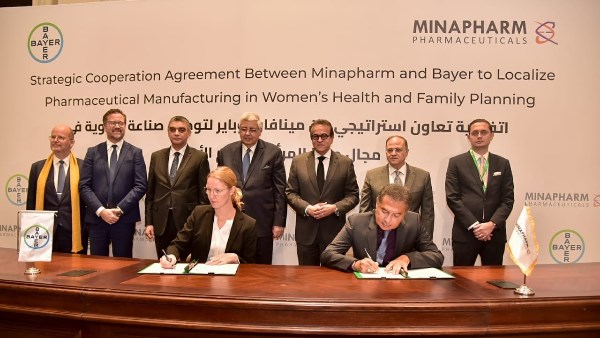  توقيع اتفاق تعاون بين "مينا فارم" و"باير" لتوطين صناعة الدواء وتعزيز الاستثمارات الدوائية