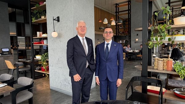 زيارة وزير الاستثمار والتجارة إلى مدينة جوهانسبرج